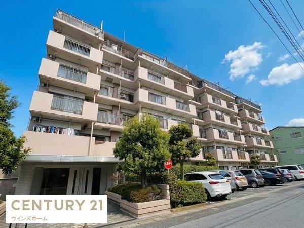 3LDK apartment in Kawaguchi, Saitama - Photo 1