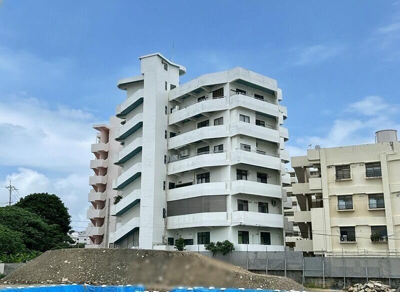 3LDK apartment in Ginowan, Okinawa - Photo 1