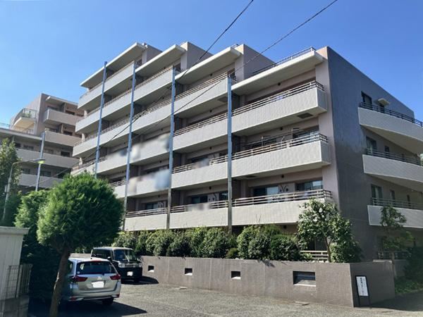 3LDK apartment in Ichikawa, Chiba - Photo 1