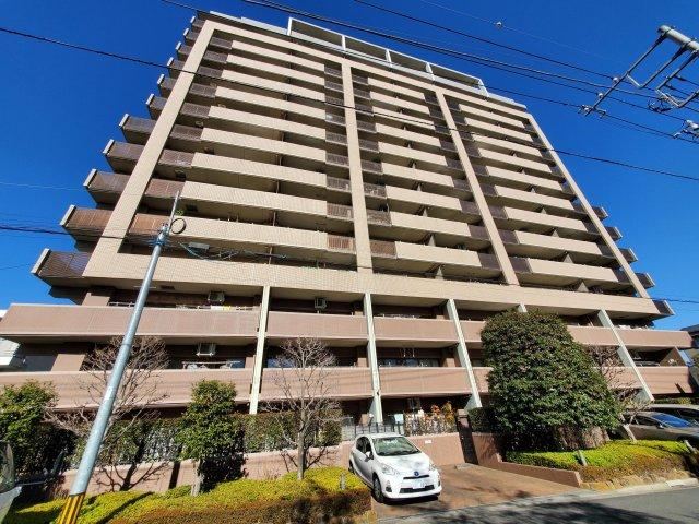 3LDK apartment in Kawaguchi, Saitama - Photo 1