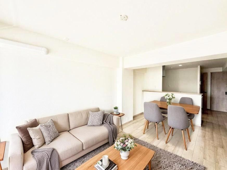 2LDK apartment in Atsugi, Kanagawa - Photo 1