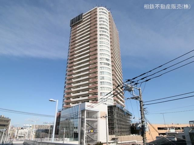 3LDK apartment in Asahi Ward, Yokohama, Kanagawa - Photo 1