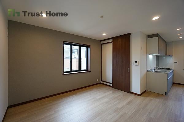 4LDK house in Amagasaki, Hyogo - Photo 1