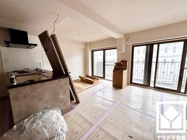 3LDK apartment in Fushimi Ward, Kyoto - Photo 1