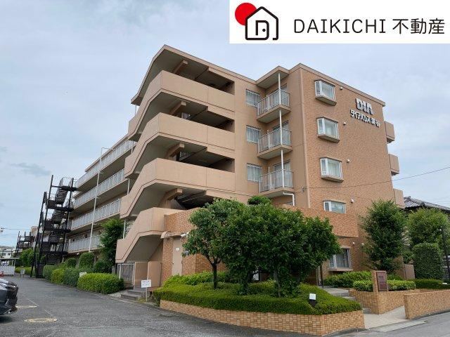 3LDK apartment in Fukaya, Saitama - Photo 1