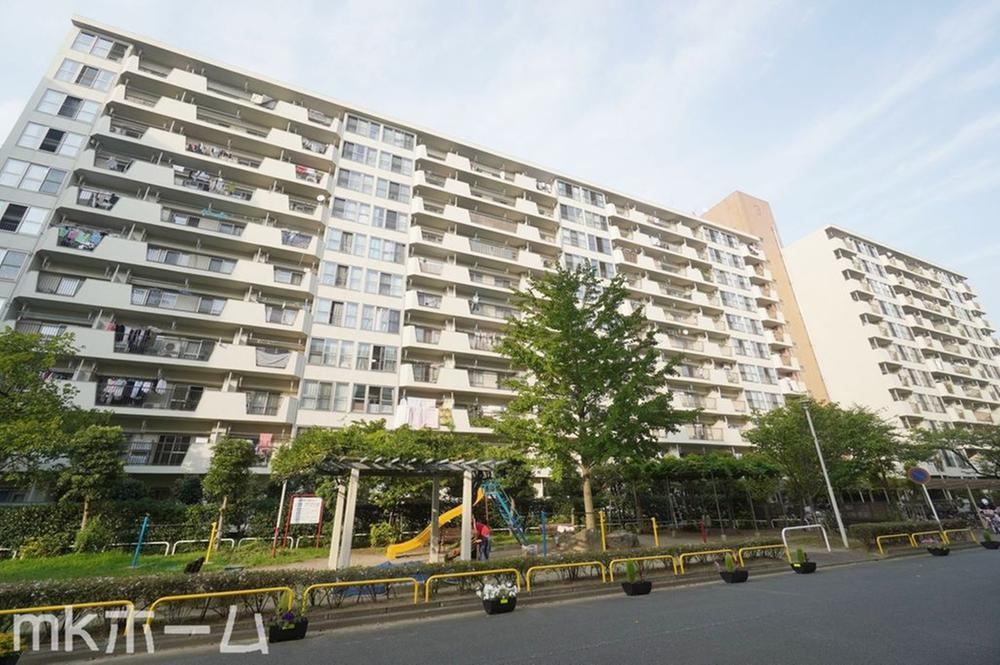 3LDK apartment in Funabashi, Chiba - Photo 1
