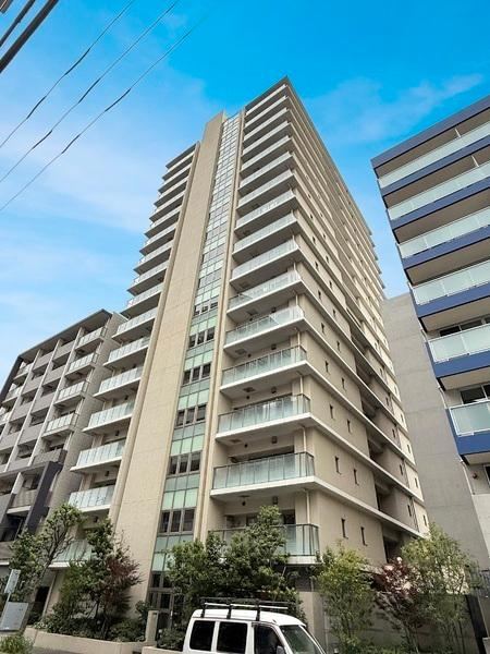 2LDK apartment in Machida, Tokyo - Photo 1