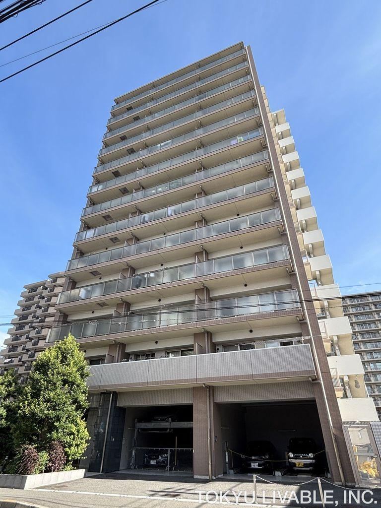 3LDK apartment in Yamato, Kanagawa - Photo 1