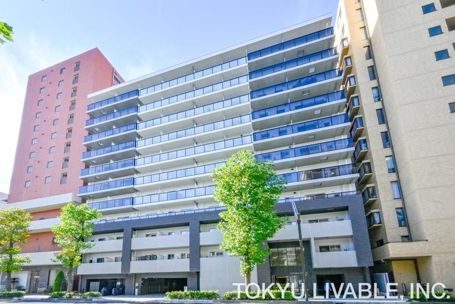 1LDK+S apartment in Naka Ward, Yokohama, Kanagawa - Photo 1