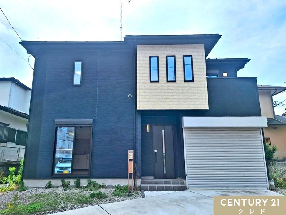 3LDK house in Sakado, Saitama - Photo 1