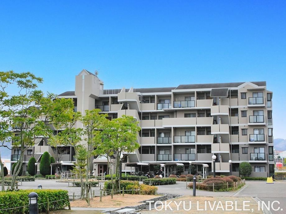 3LDK apartment in Kita Ward, Kobe, Hyogo - Photo 1