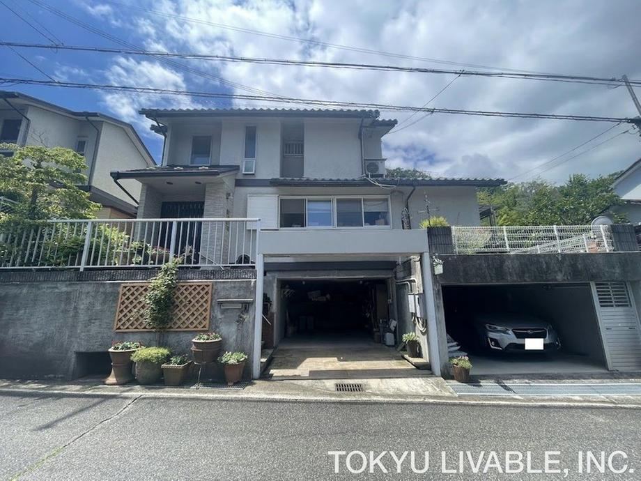 4LDK house in Kita Ward, Kobe, Hyogo - Photo 1