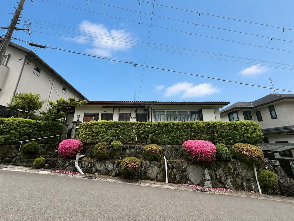4LDK house in Uji, Kyoto - Photo 1