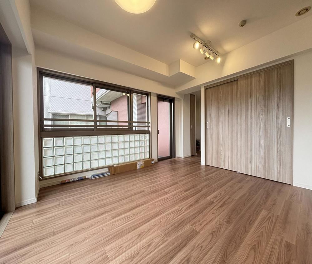2LDK apartment in Setagaya Ward, Tokyo - Photo 1