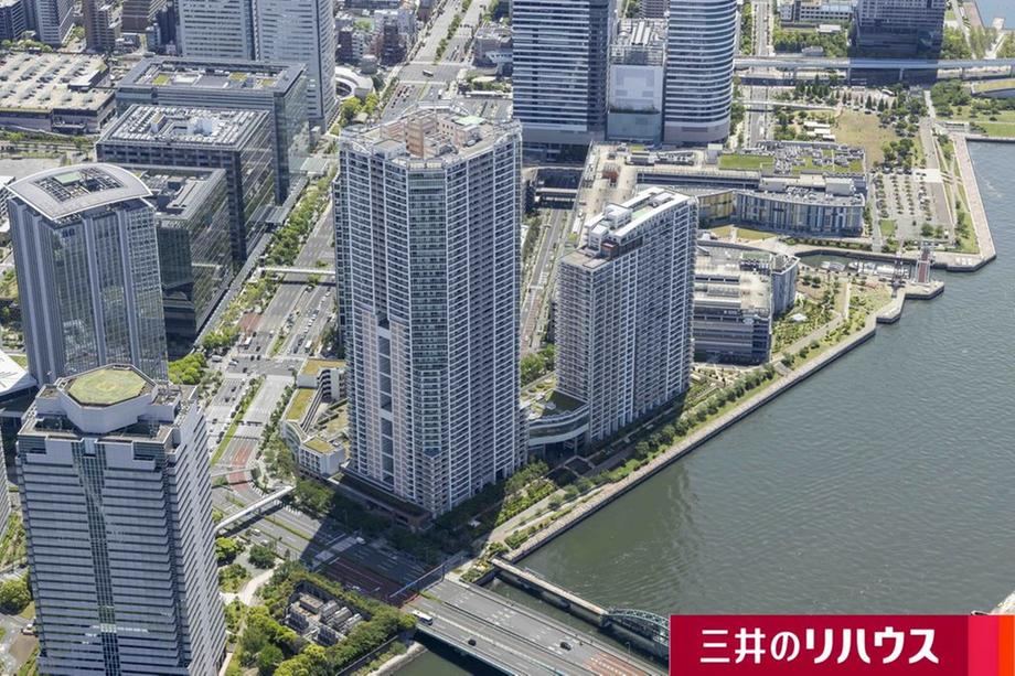 2LDK apartment in Koto Ward, Tokyo - Photo 1