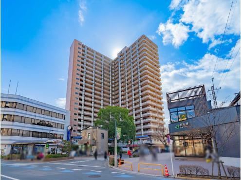 4LDK apartment in Edogawa Ward, Tokyo - Photo 1