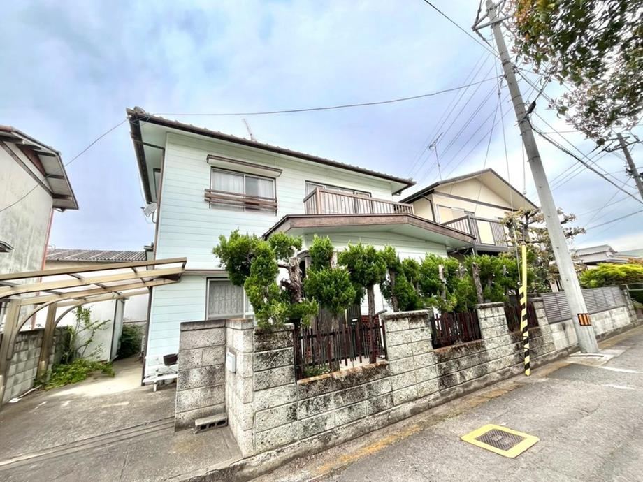 4LDK house in Marugame, Kagawa - Photo 1