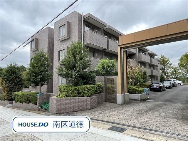 3LDK apartment in Mizuho Ward, Nagoya, Aichi - Photo 1