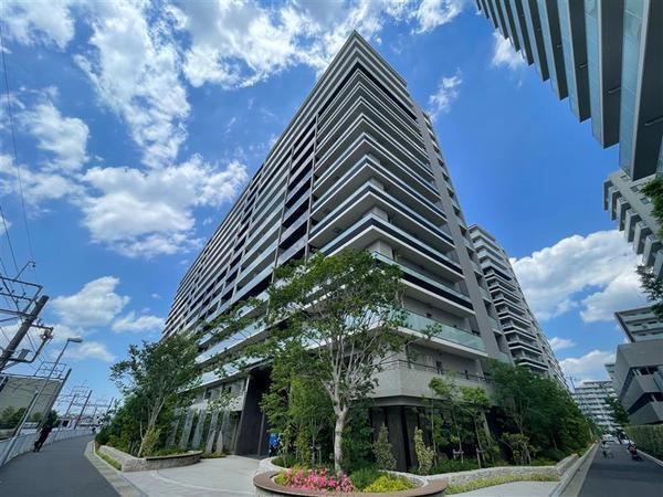 3LDK apartment in Nagareyama, Chiba - Photo 1
