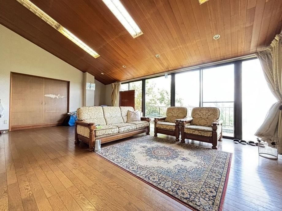 10LDK house in Kahoku, Ishikawa - Photo 1