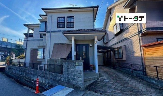 4LDK house in Asaminami Ward, Hiroshima - Photo 1