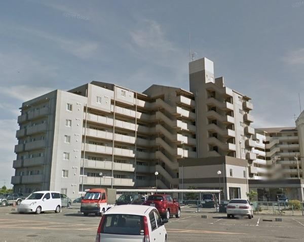 4LDK apartment in Naruto, Tokushima - Photo 1