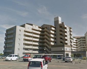4LDK apartment in Naruto