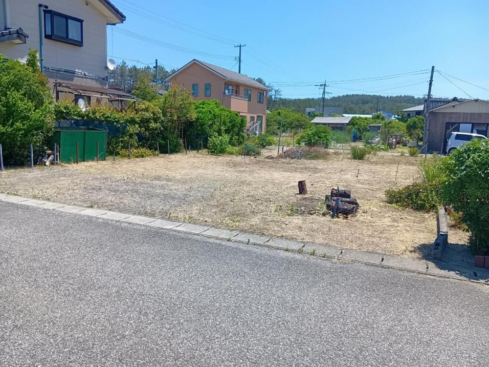 256 m² land in Tsuruoka, Yamagata - Photo 1