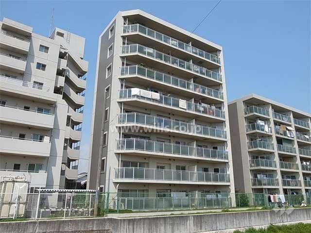3LDK apartment in Itami, Hyogo - Photo 1