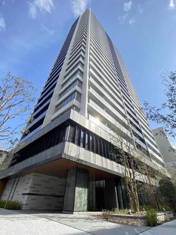 2LDK apartment in Chuo Ward, Osaka - Photo 1