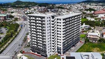 2LDK apartment in Shimajiri District
