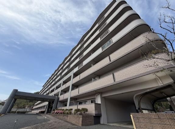 3LDK apartment in Itoshima, Fukuoka - Photo 1