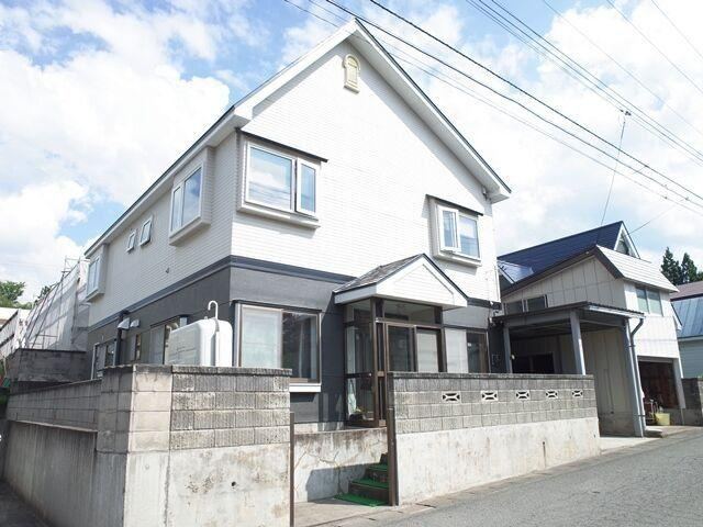 9DK house in Aomori, Aomori - Photo 1
