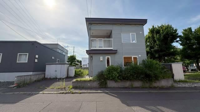 209 m² land in Teine Ward, Sapporo, Hokkaido - Photo 1