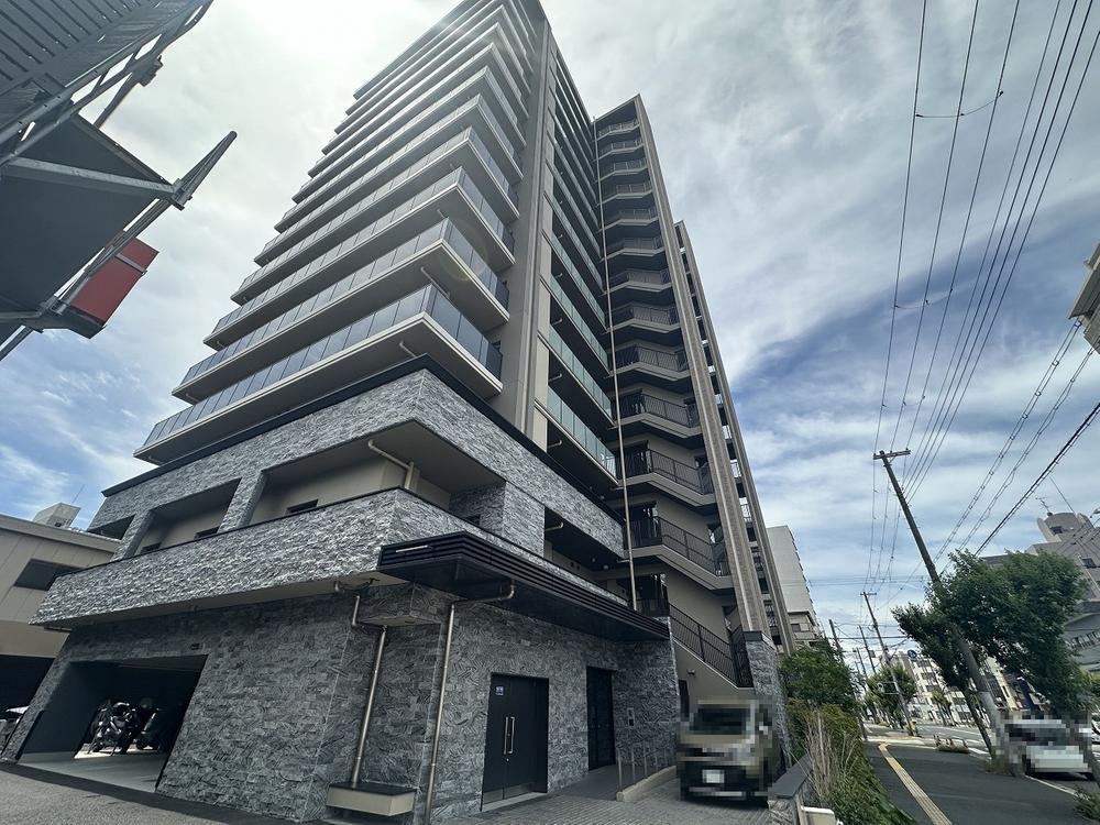 1LDK apartment in Sakai Ward, Sakai, Osaka - Photo 1