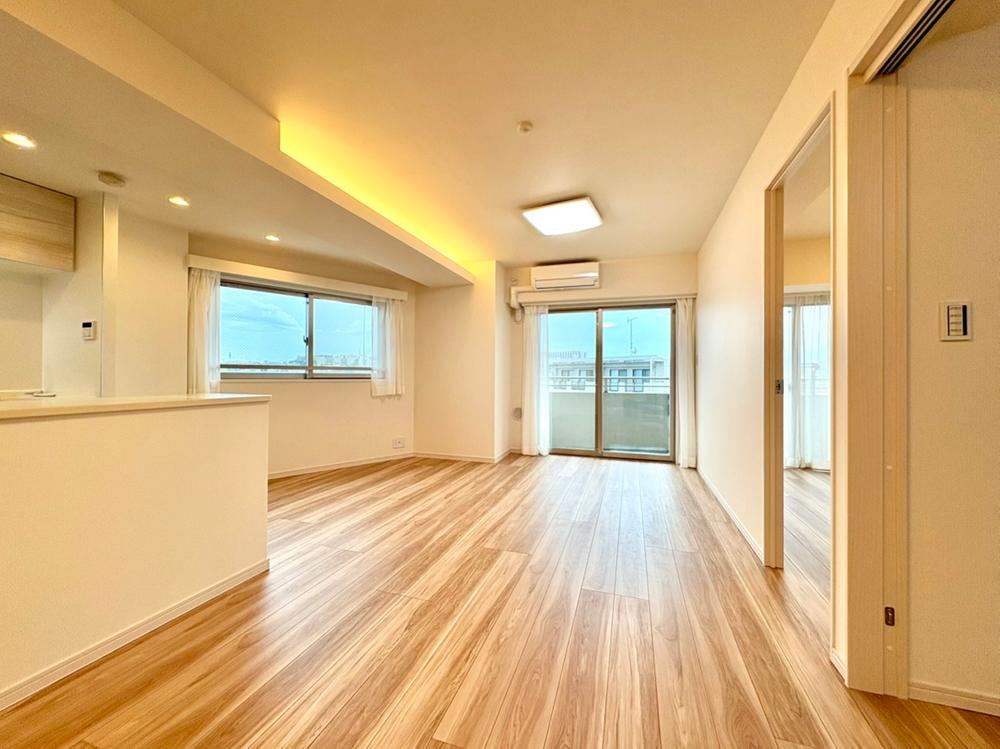 3LDK apartment in Kanagawa Ward, Yokohama, Kanagawa - Photo 1