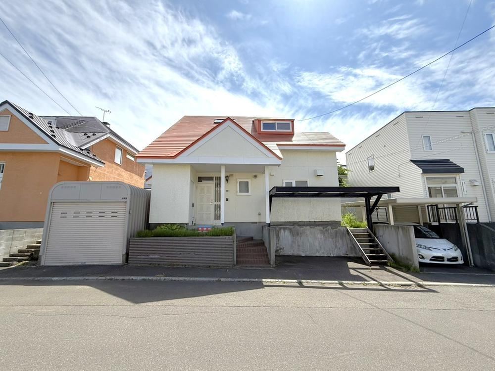 2LDK+S house in Minami Ward, Sapporo, Hokkaido - Photo 1