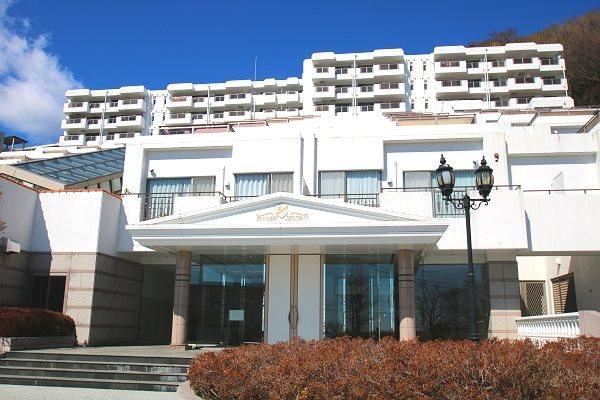 2LDK apartment in Atami, Shizuoka - Photo 1