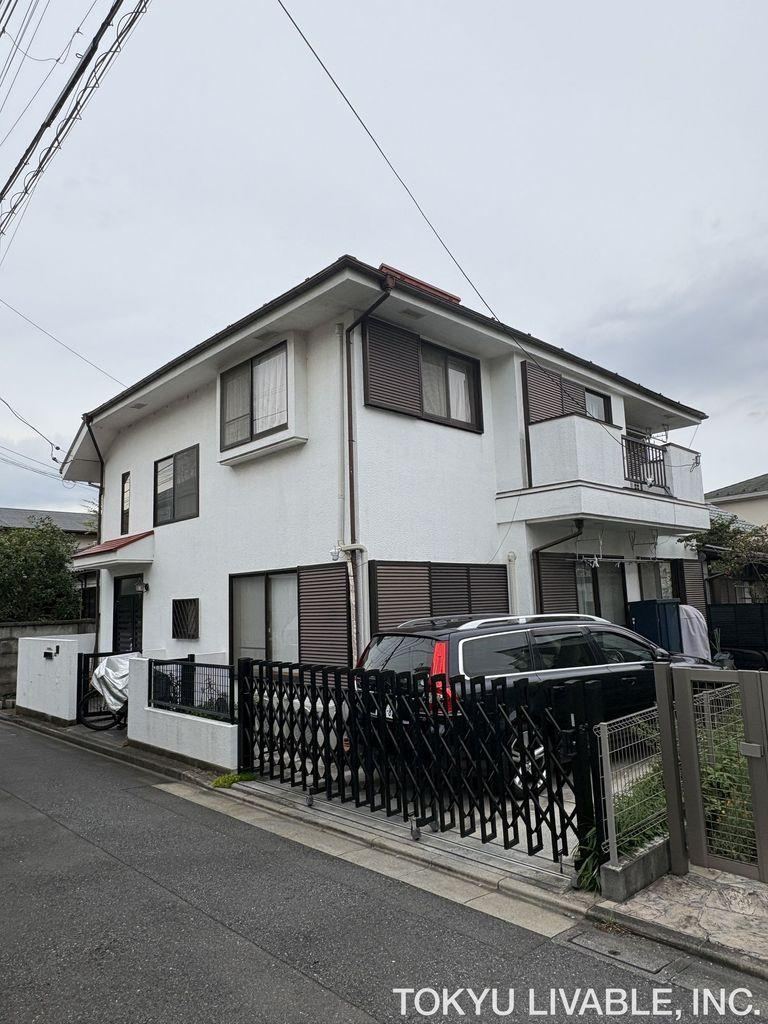 4LDK house in Suginami Ward, Tokyo - Photo 1