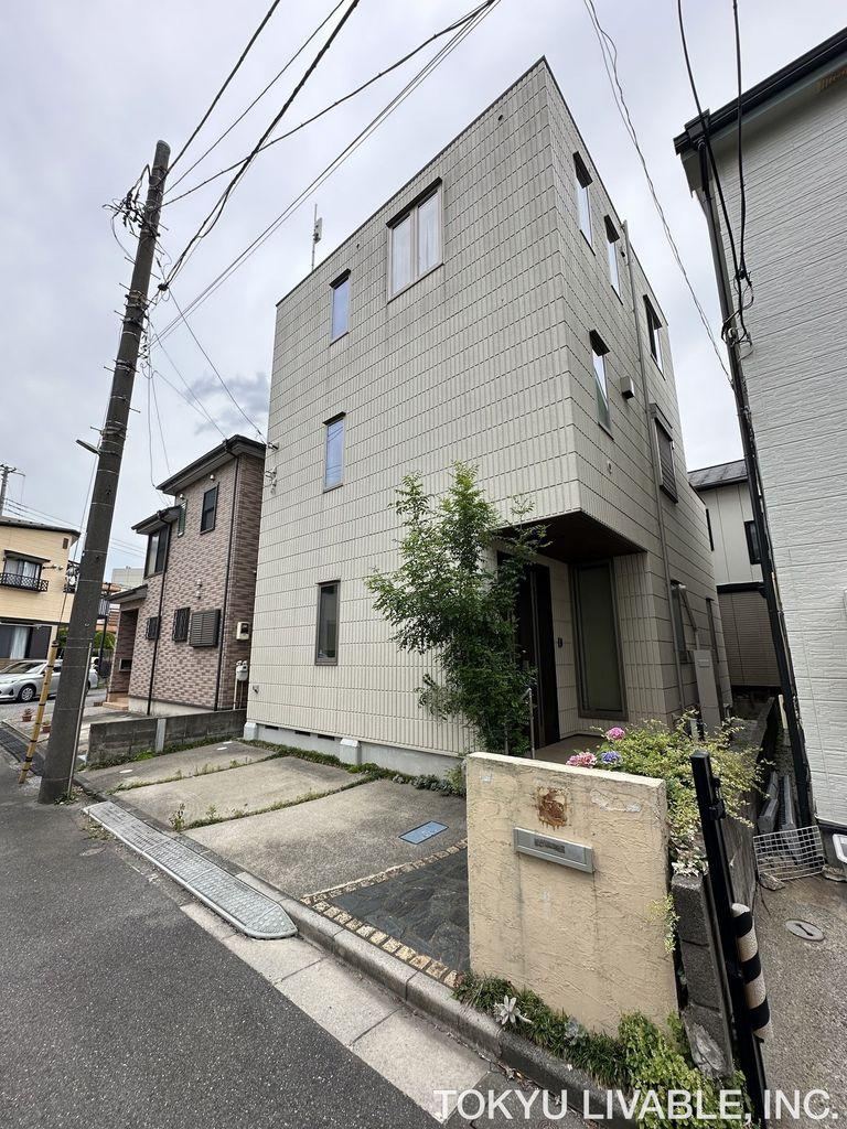 4LDK house in Chuo Ward, Saitama - Photo 1