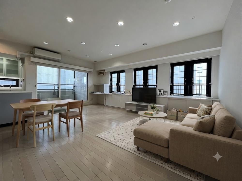 2LDK apartment in Kita Ward, Sapporo, Hokkaido - Photo 1