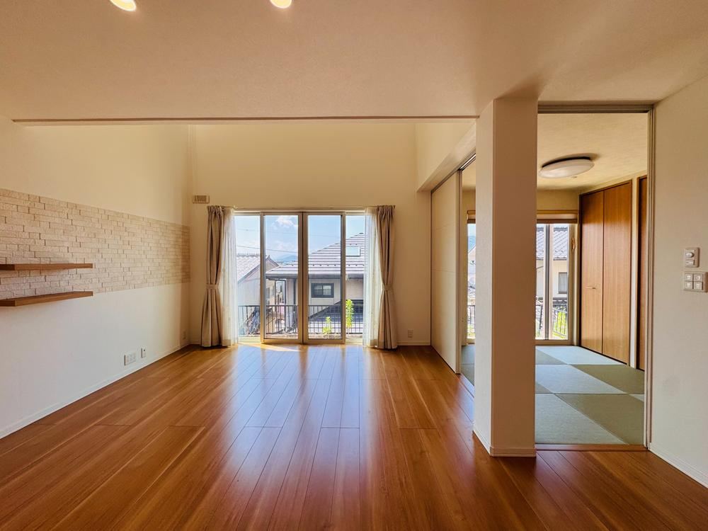 4LDK house in Asaminami Ward, Hiroshima - Photo 1