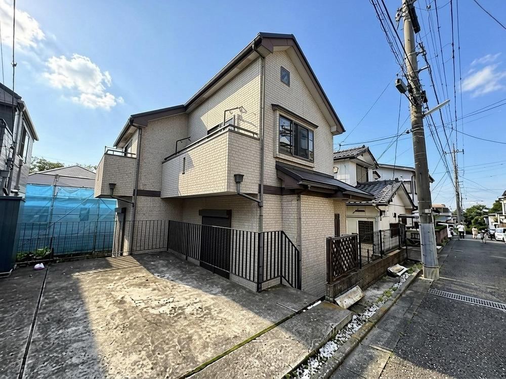 4LDK house in Tama, Tokyo - Photo 1