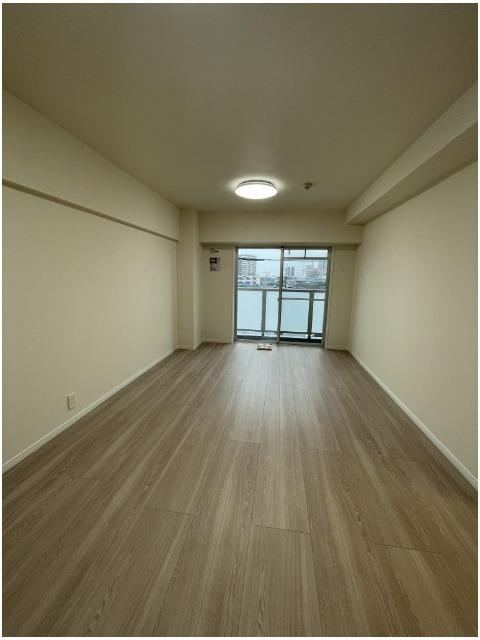 2LDK apartment in Itoshima, Fukuoka - Photo 1