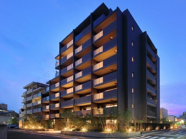 3LDK+S apartment in Higashi Ward, Nagoya, Aichi - Photo 1