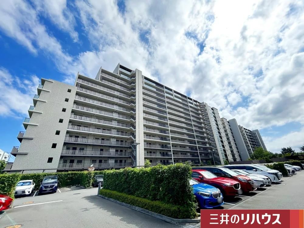 3LDK apartment in Yamato, Kanagawa - Photo 1