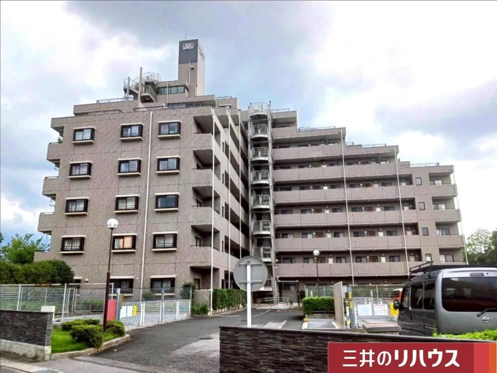 3LDK apartment in Inage Ward, Chiba - Photo 1