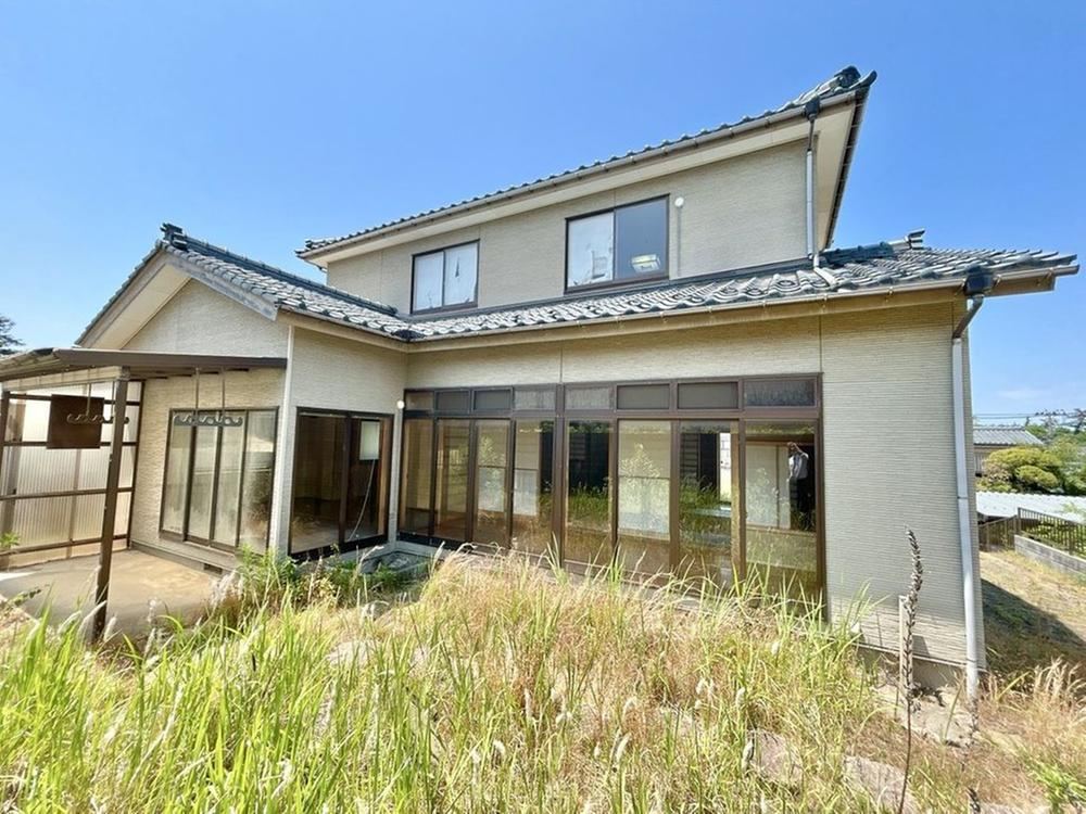 5LDK house in Nishi Ward, Niigata - Photo 1