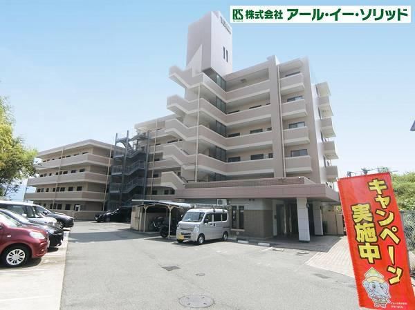 4LDK apartment in Minami Ward, Hiroshima - Photo 1