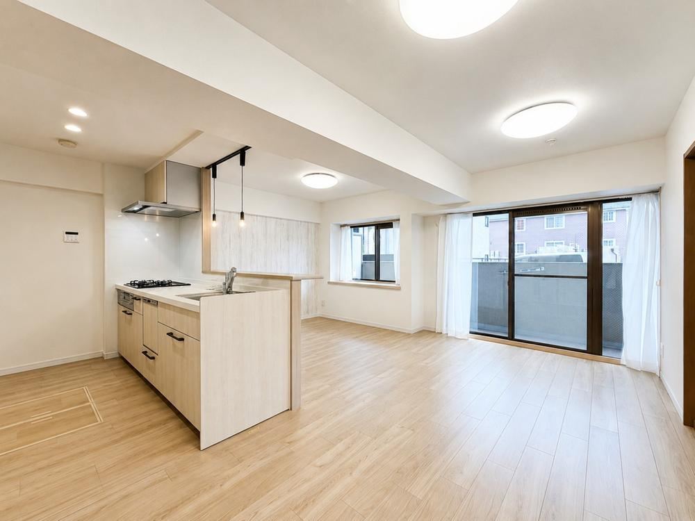 3LDK apartment in Toyota, Aichi - Photo 1